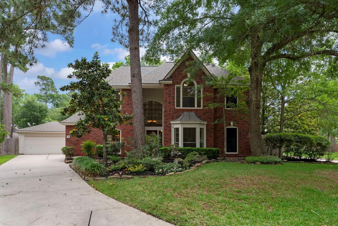 Photo of 70 Amberglow Court