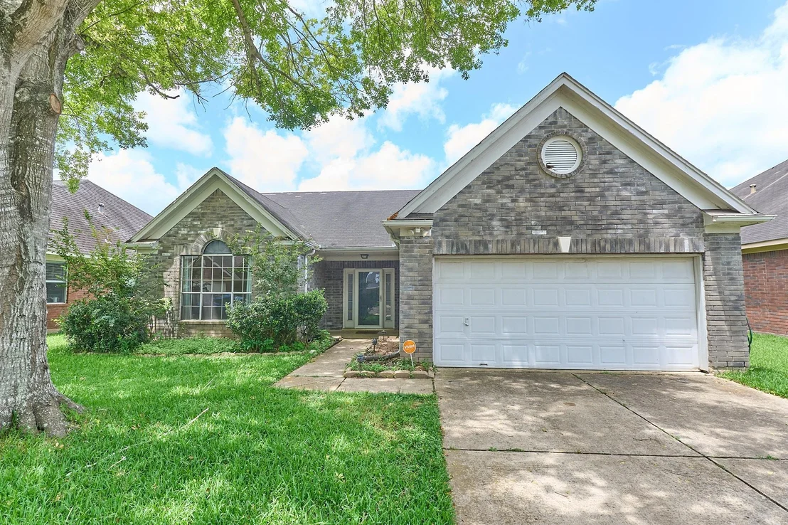 Photo of 2922 Veva Drive