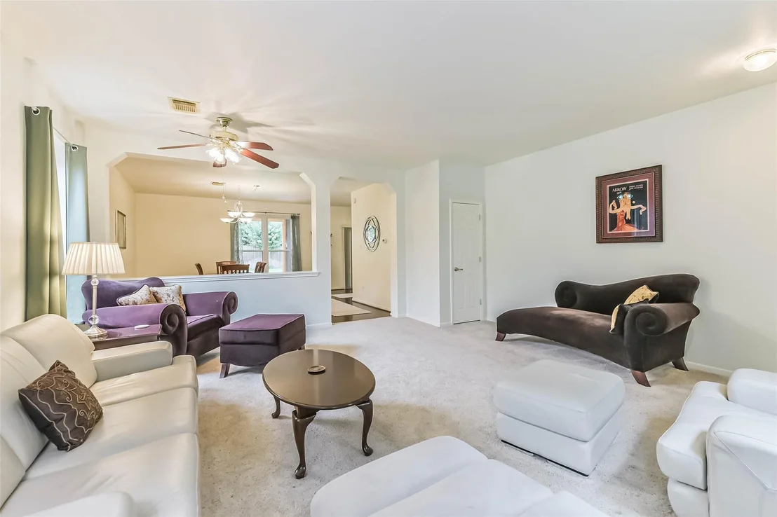 Photo of 21930 Willow Shadows Drive