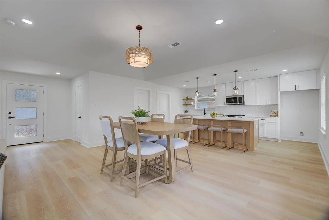 Photo of 5822 Birchmont Drive