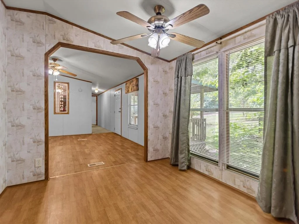 Photo of 3695 County Road 3411