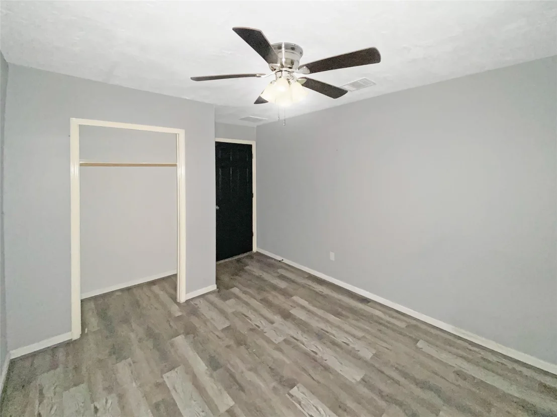 Photo of 506 Azalea Drive