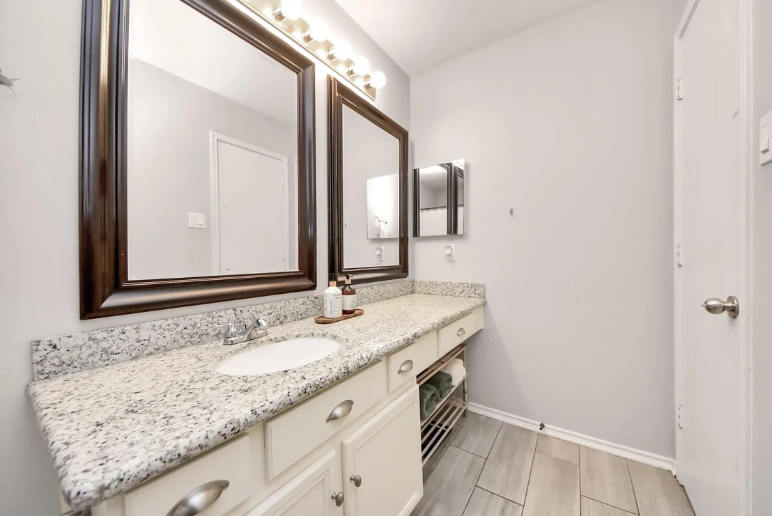 Photo of 15 Bark Bend Place
