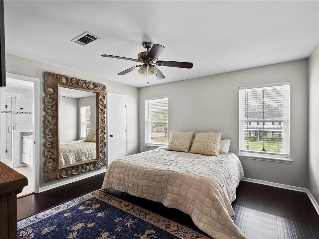 Photo of 551 Hermitage Court
