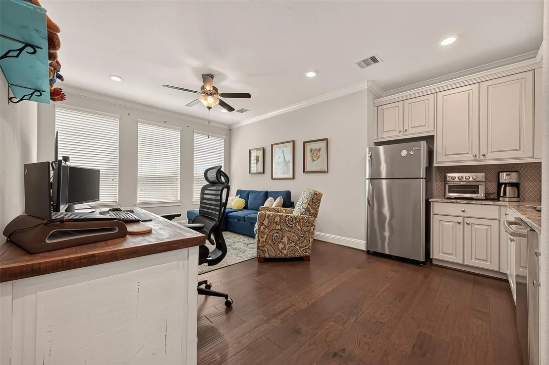Photo of 3728 Forest Brook Lane