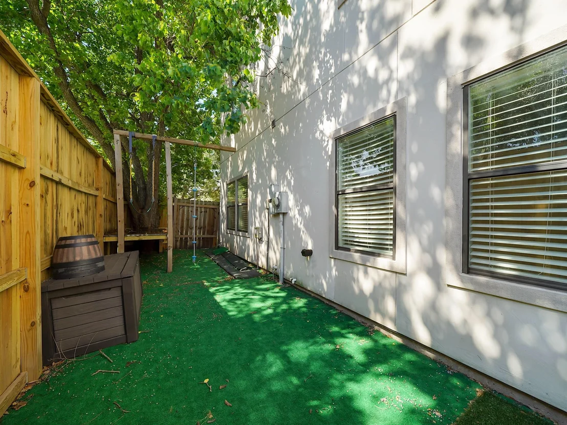 Photo of 5947 Turtle Beach Lane