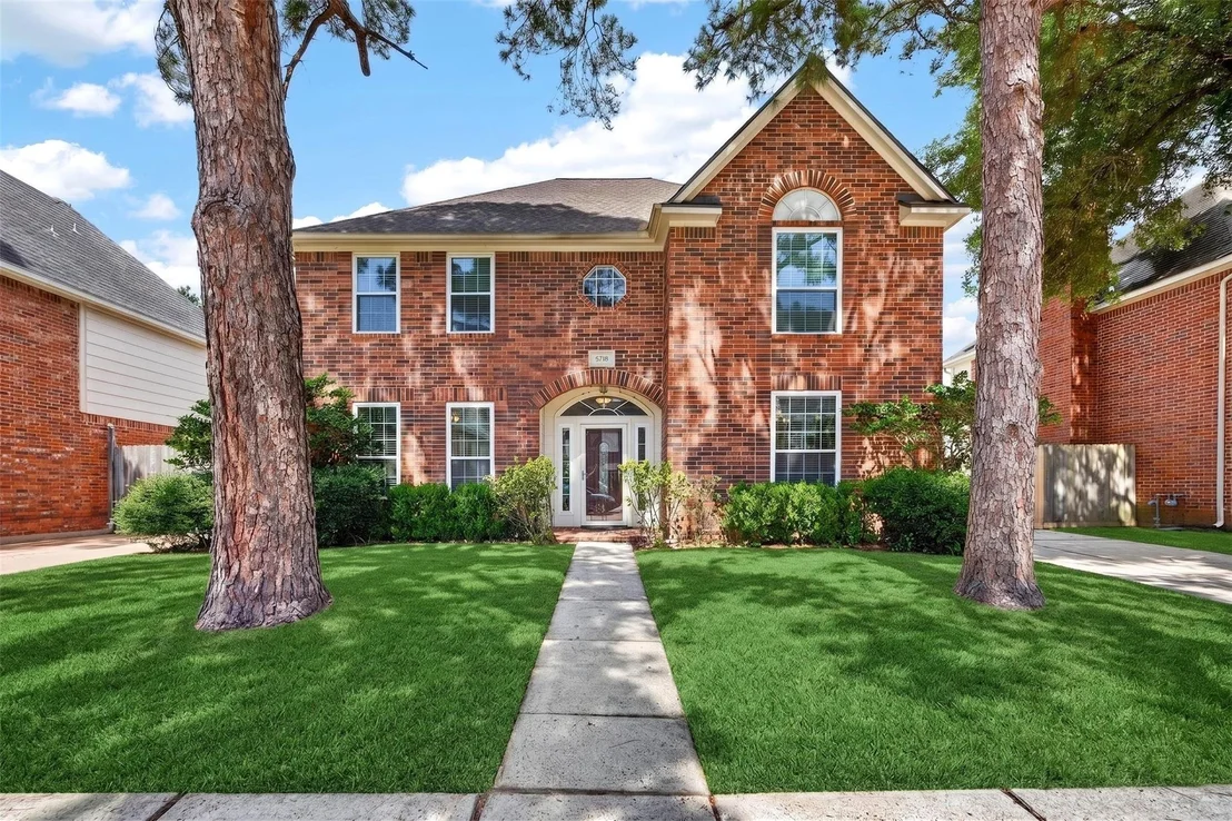Photo of 5718 Henniker Drive
