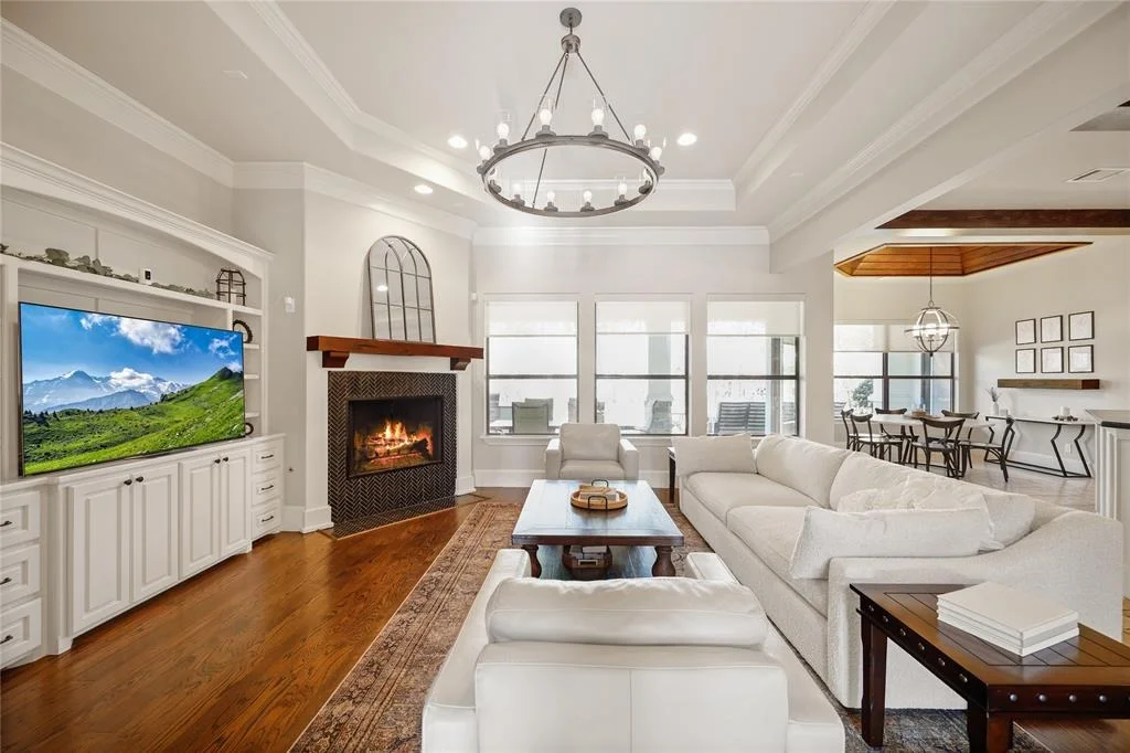 Photo of 4419 Chateau Creek Way