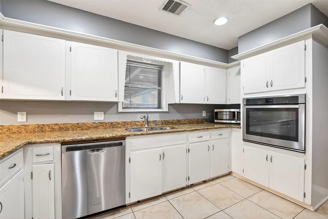 Photo of 12730 Eastbrook Drive