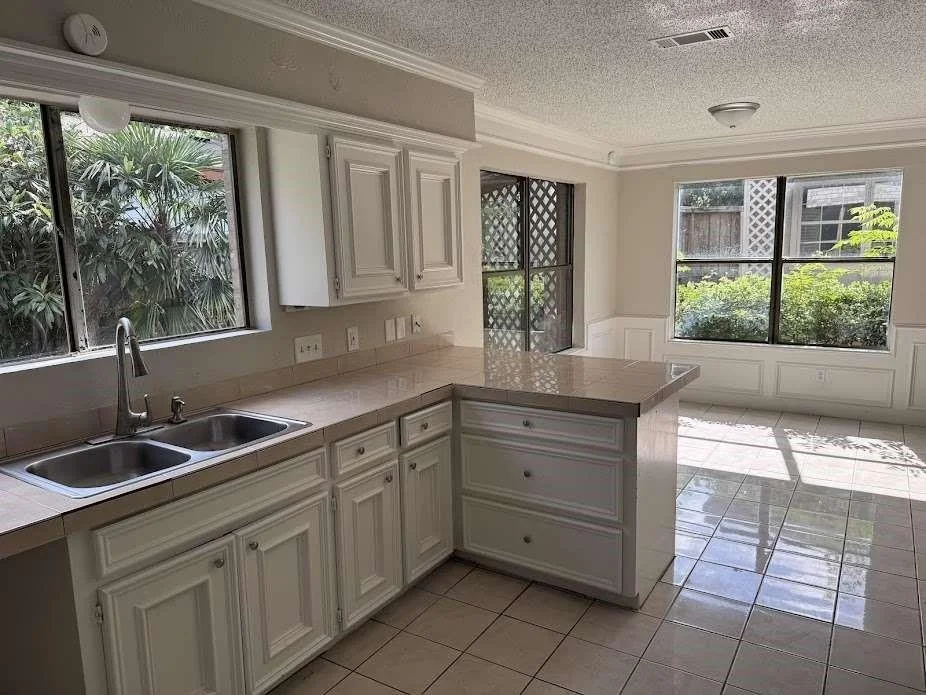 Photo of 5407 Victoria Drive