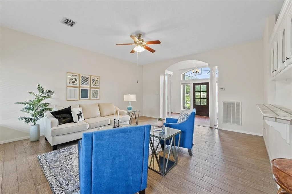 Photo of 6981 Leisure Lane