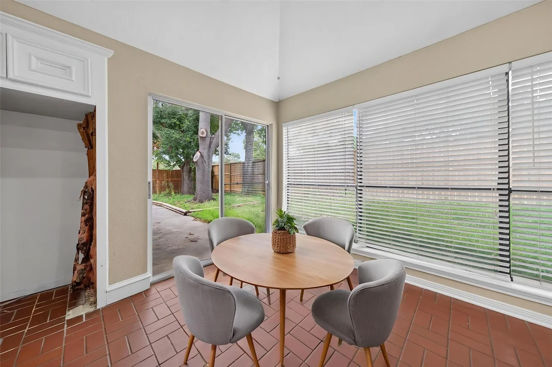 Photo of 22918 Glenover Drive
