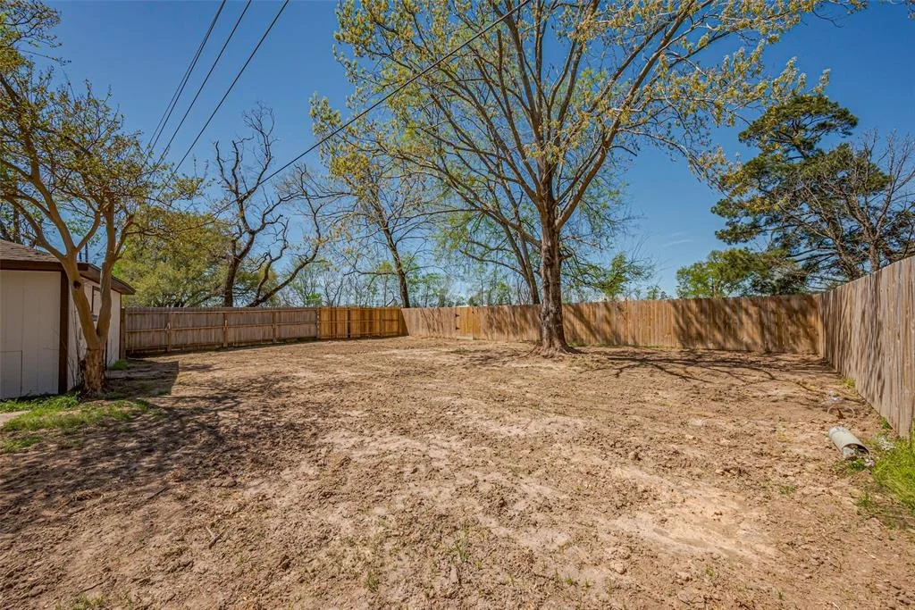Photo of 7006 White Tail Drive