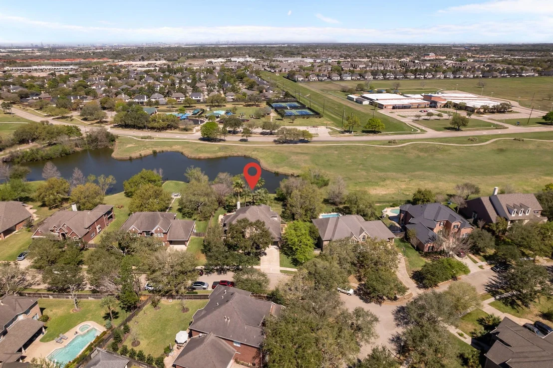 Photo of 2823 Irvington Drive
