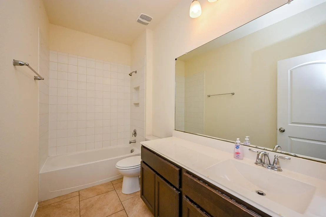 Photo of 4511 Stolz Trail