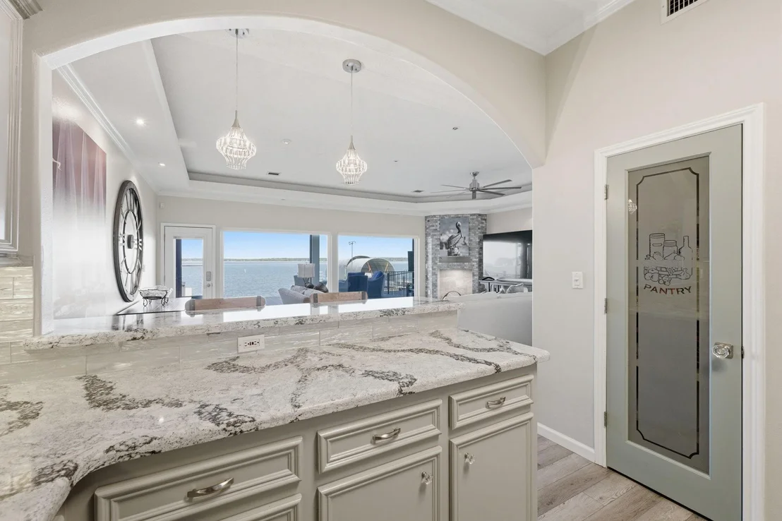 Photo of 2 Regency Point