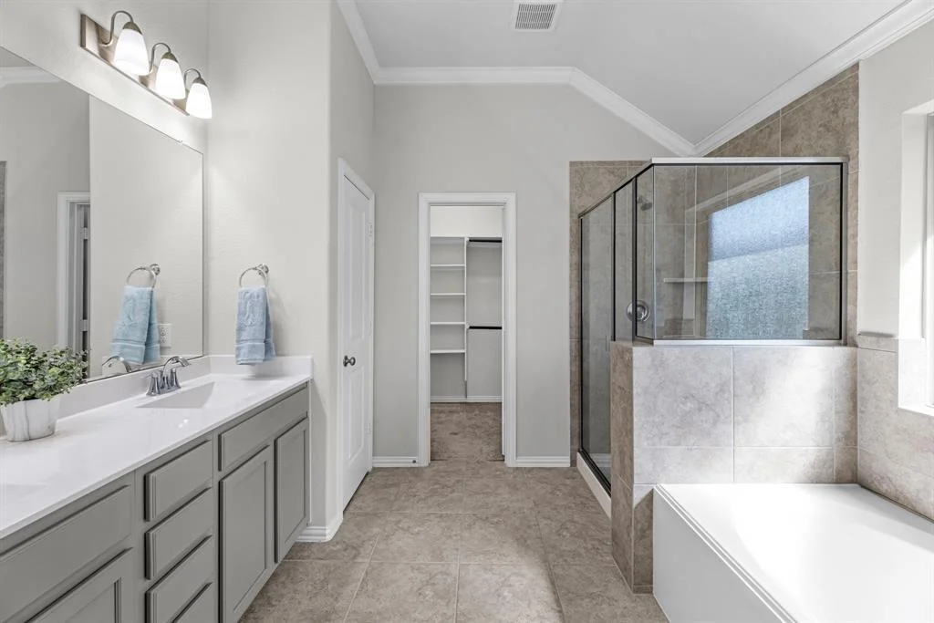 Photo of 3438 Crescent Vista Drive