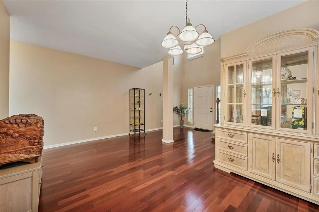 Photo of 9911 Goldenglade Drive