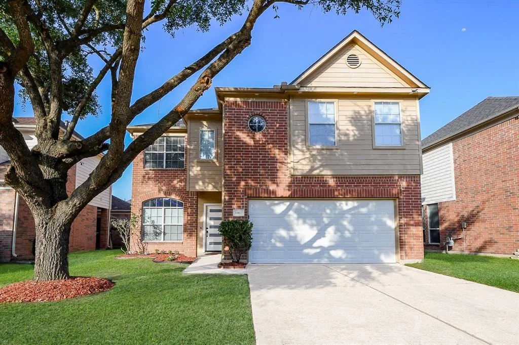 Photo of 15822 Land View Drive