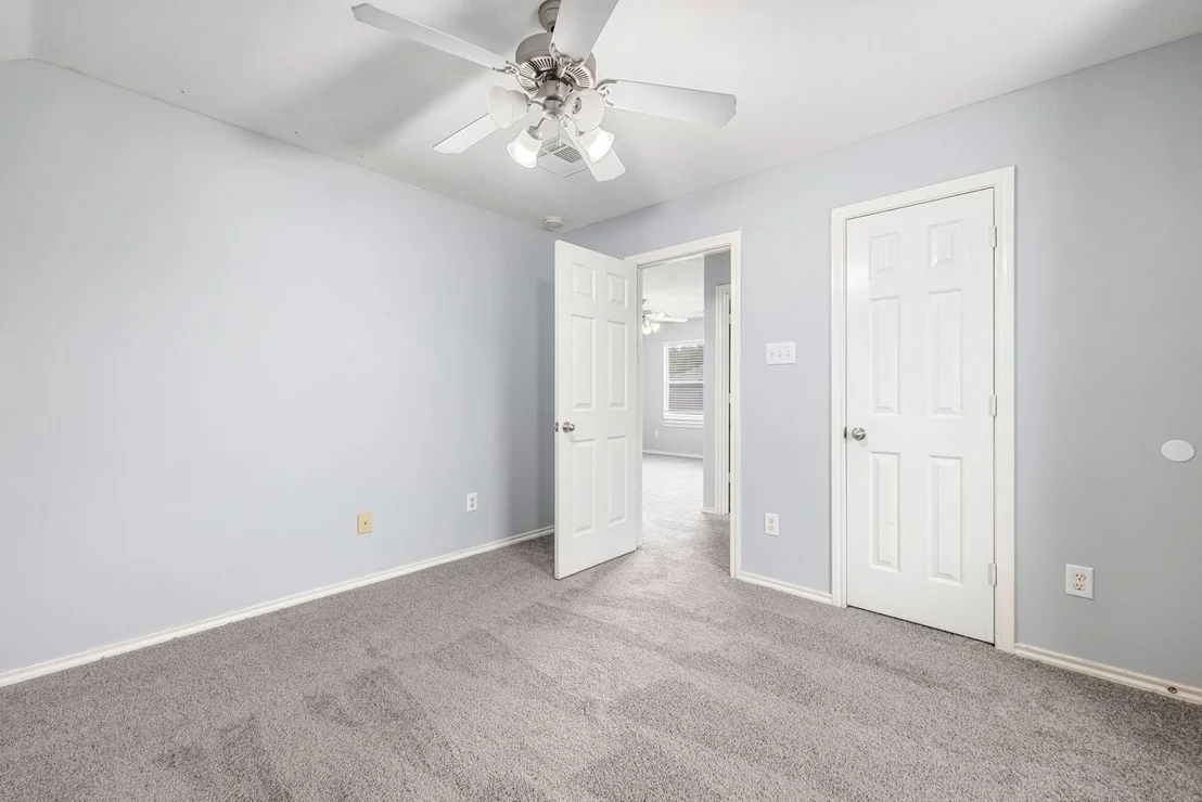 Photo of 1811 Salt Valley Drive