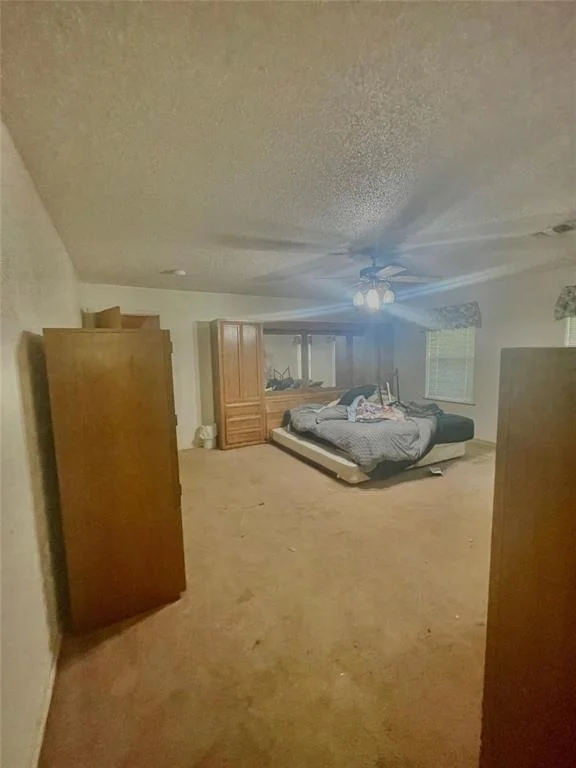 Photo of 20025 Heights Blvd
