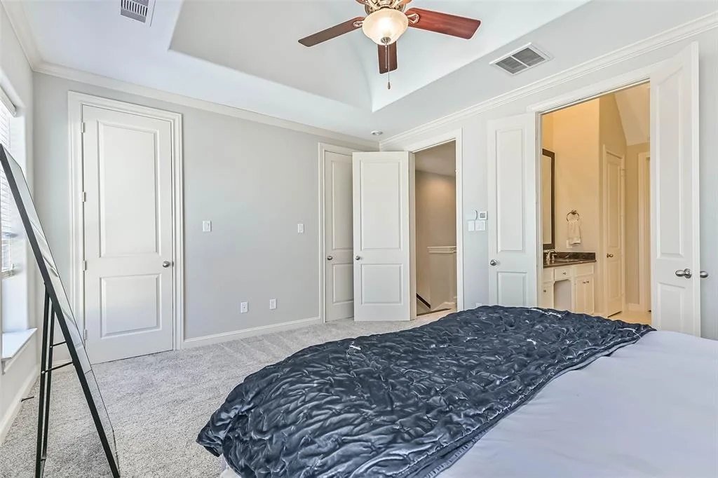 Photo of 2425 Polk Street