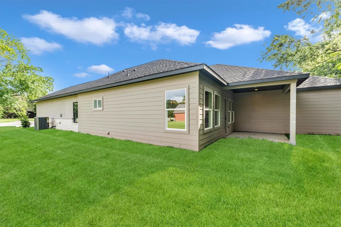 Photo of 12425 Walden Road
