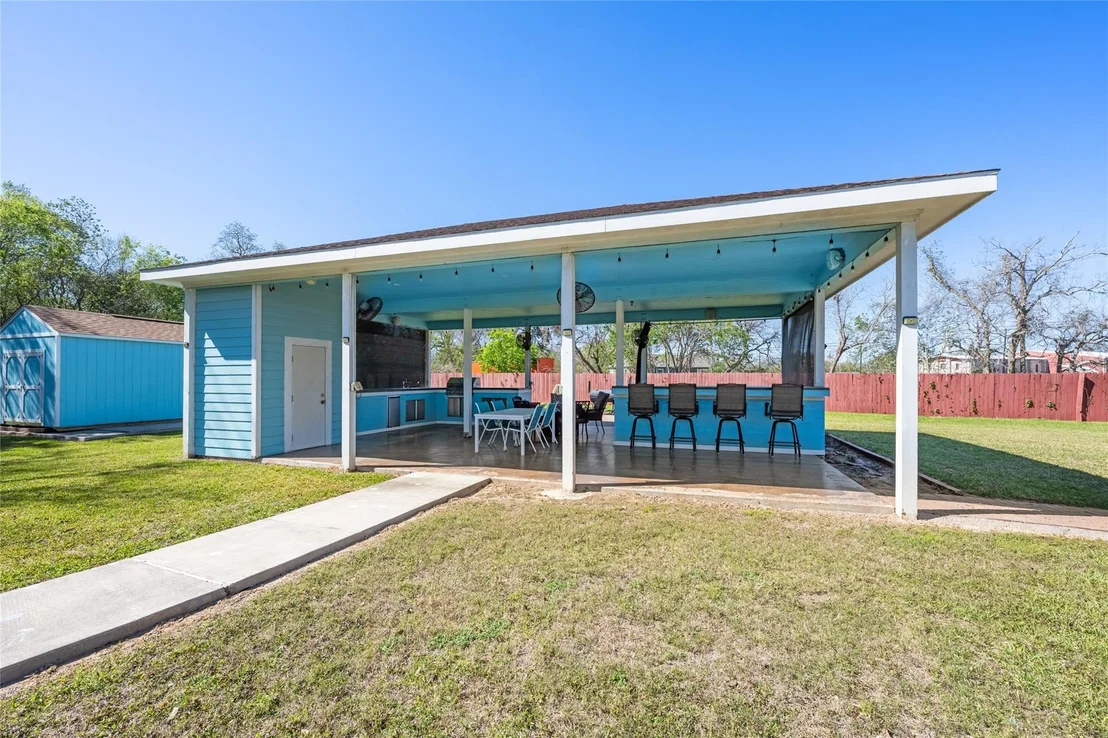 Photo of 5712 Mentor Drive