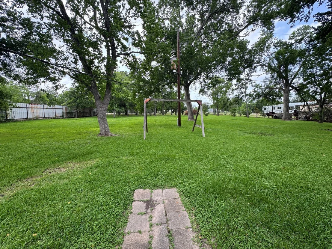 Photo of 1609 Forrest Drive