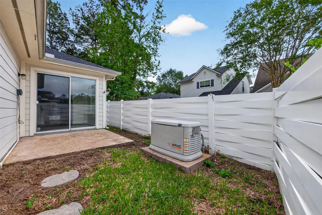 Photo of 21090 Aldens Oak