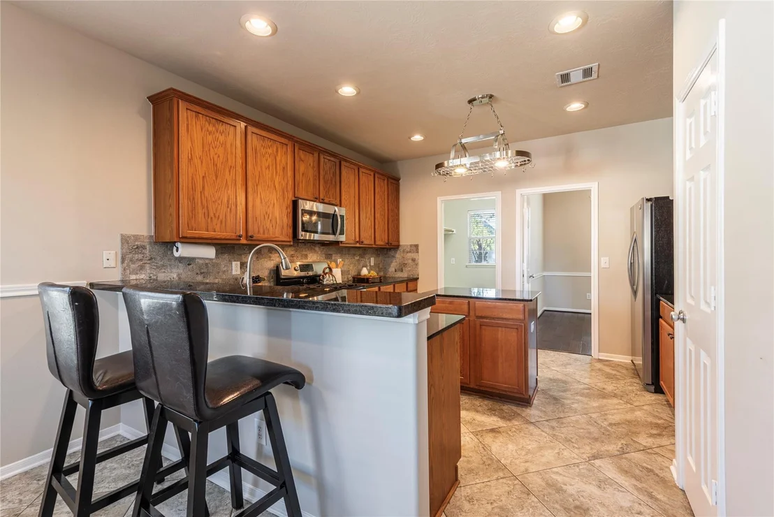 Photo of 216 Willow Pointe Drive