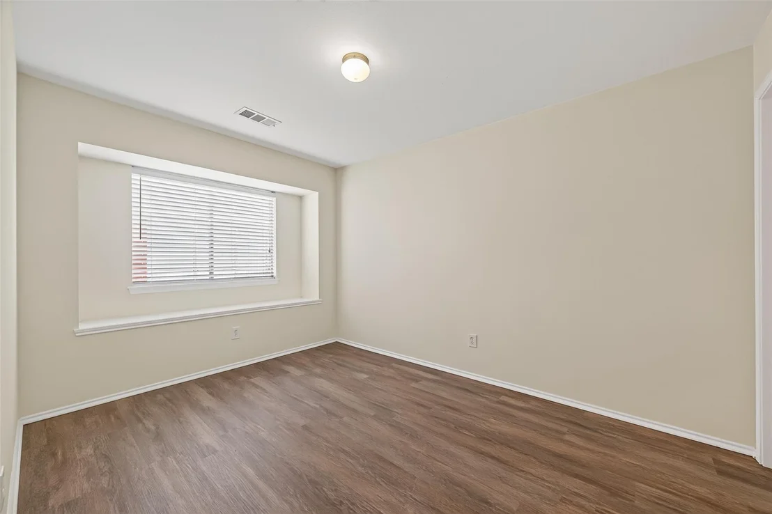 Photo of 2111 Laurel Arbor Drive