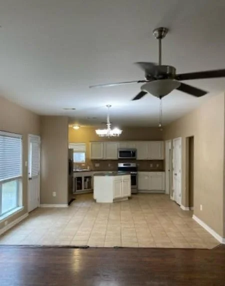 Photo of 1125 Shadow Glenn Drive