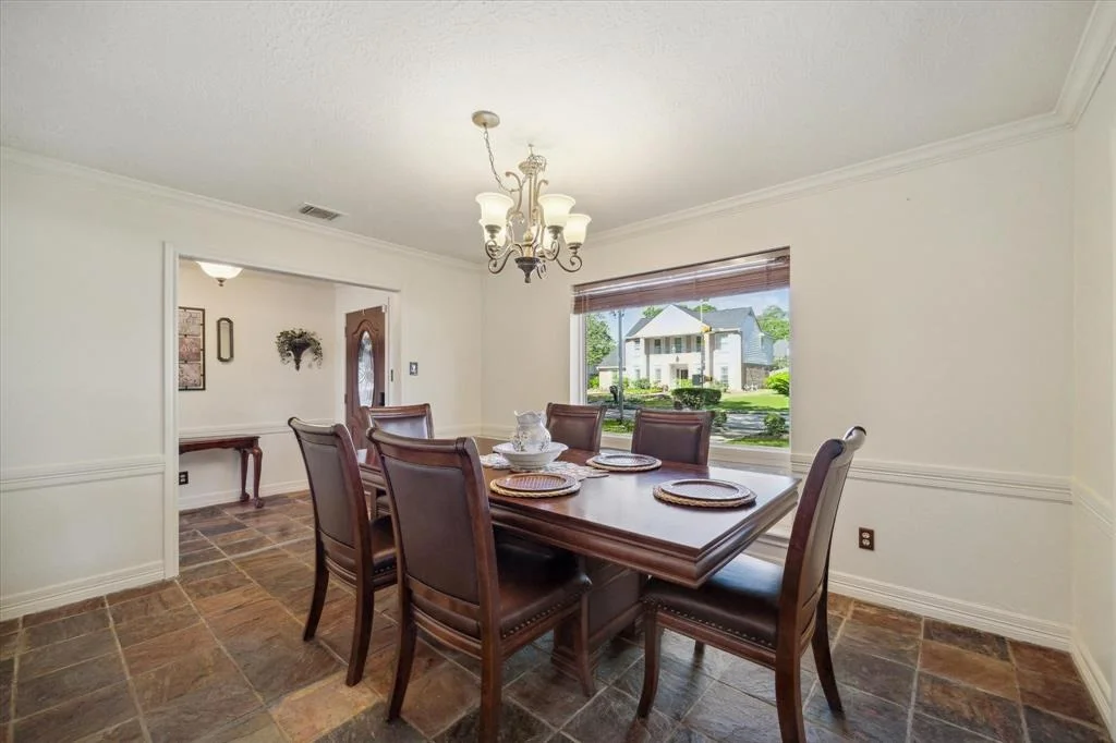 Photo of 703 Rennie Drive