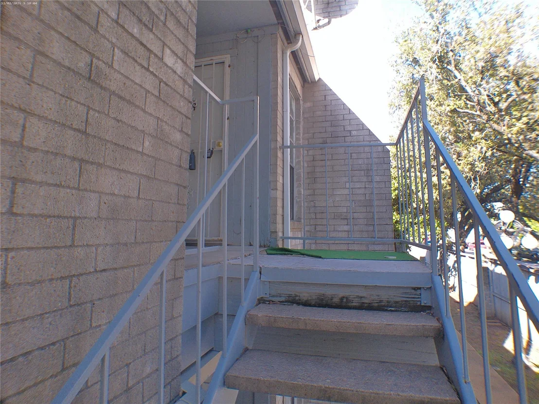 Photo of Unit 310 at 7400 Bellerive Drive