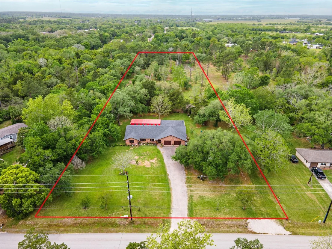Photo of 725 Thompson Road
