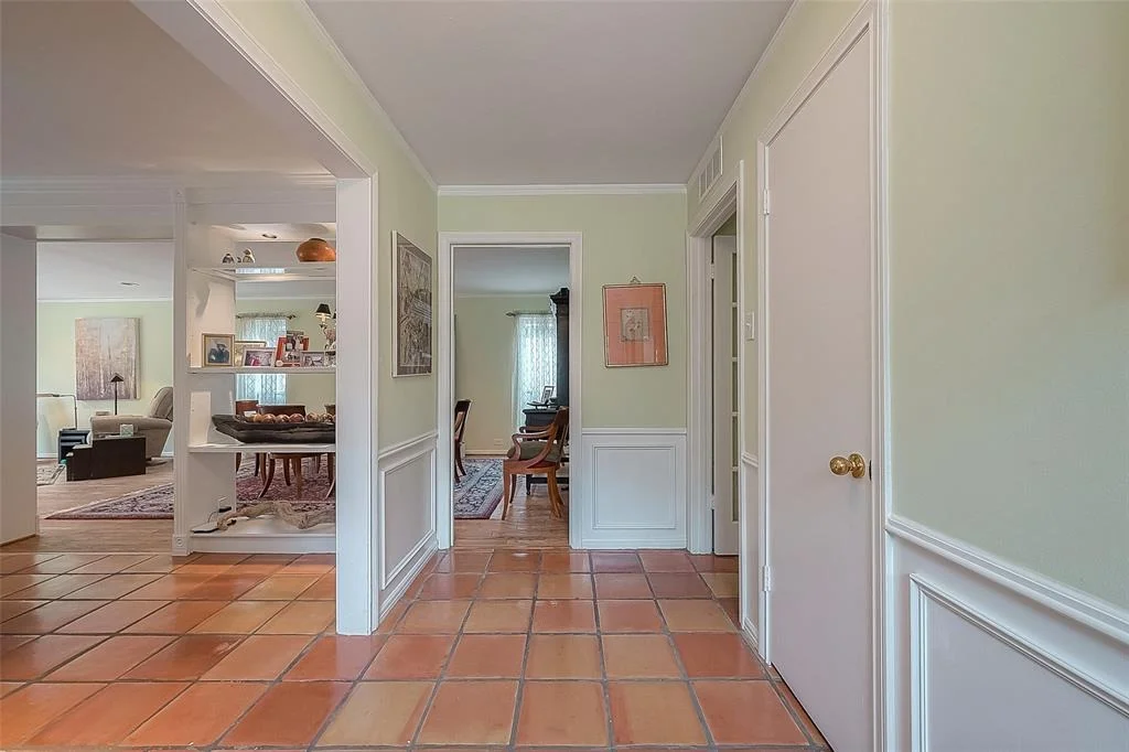 Photo of 2515 Briarpark Drive