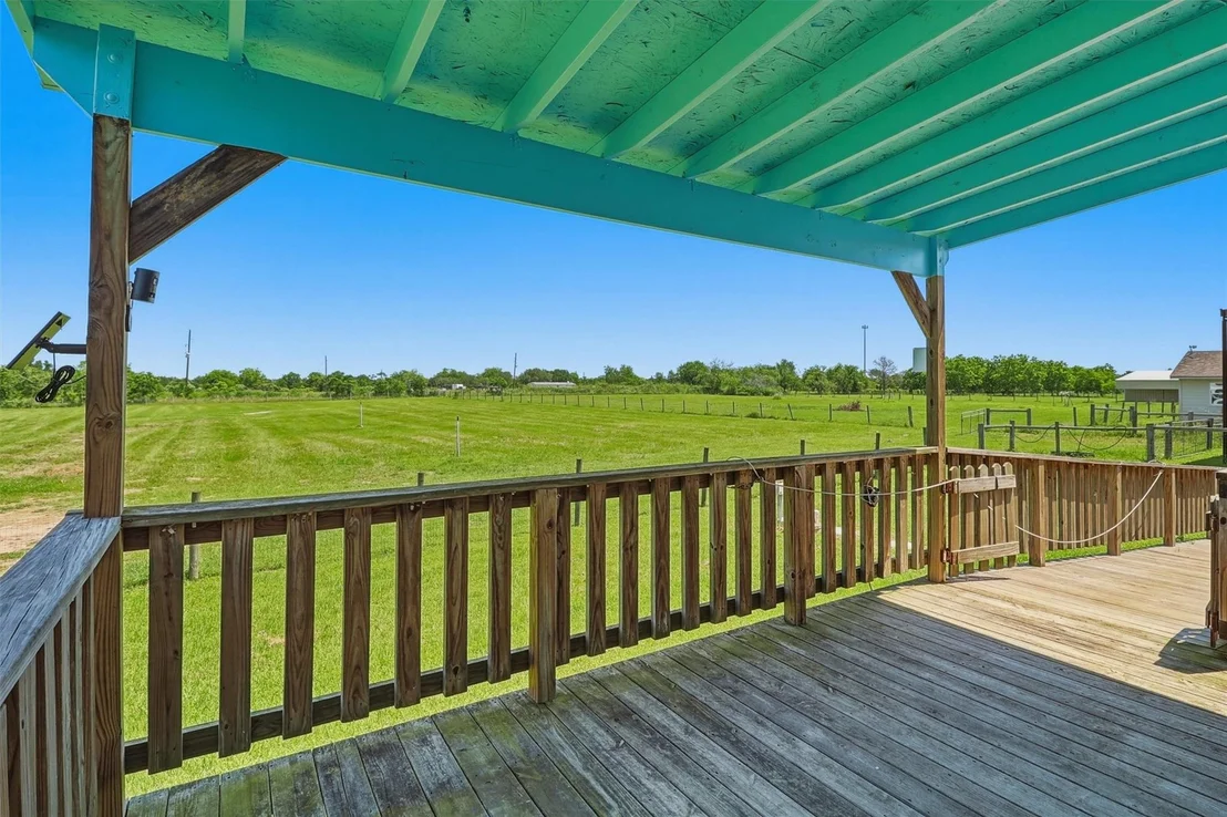 Photo of 32818 Rogers Road