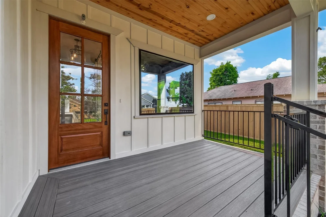 Photo of 301 Vincent Street
