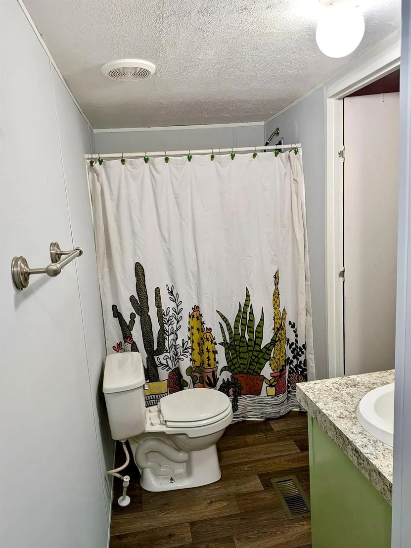 Photo of 1535 Bayview Drive