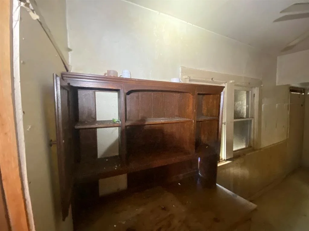 Photo of 307 E Summit Avenue