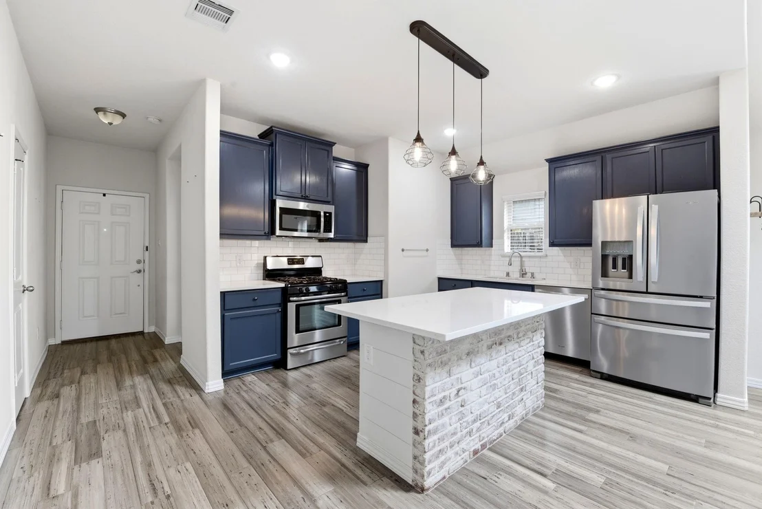 Photo of 4631 Stolz Trail