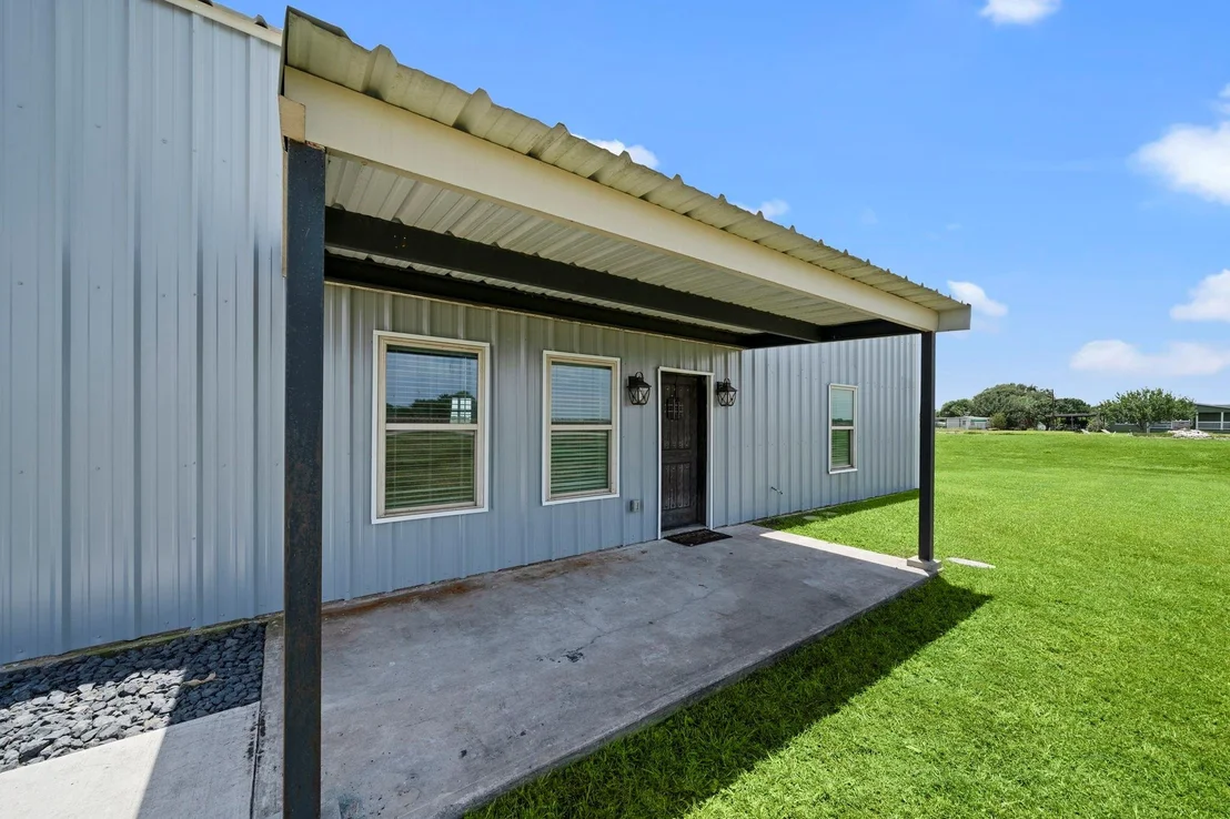Photo of 1743 Royal Road
