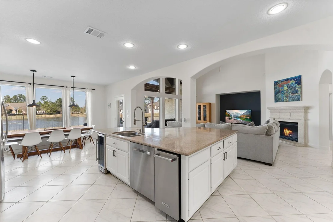 Photo of 15 Cayuga Pond Court