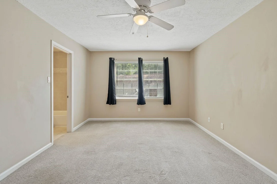 Photo of 26 Diamond Oak Court
