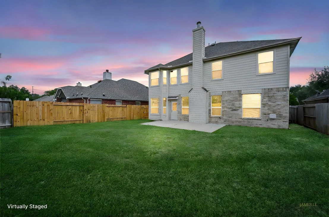 Photo of 11011 Glenora Drive