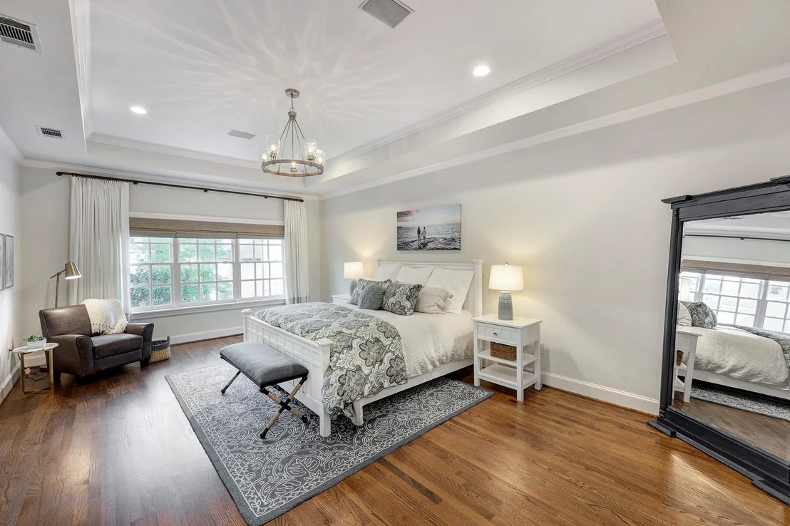 Photo of 4028 Riley Street