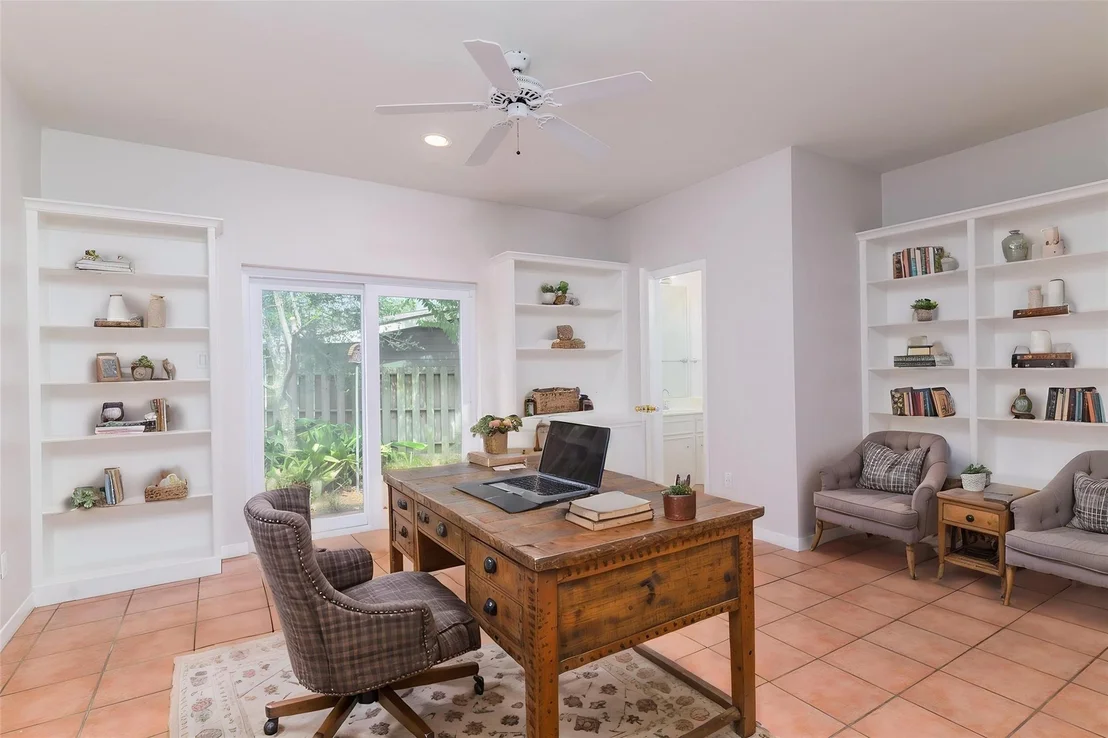 Photo of 904 Winston Drive