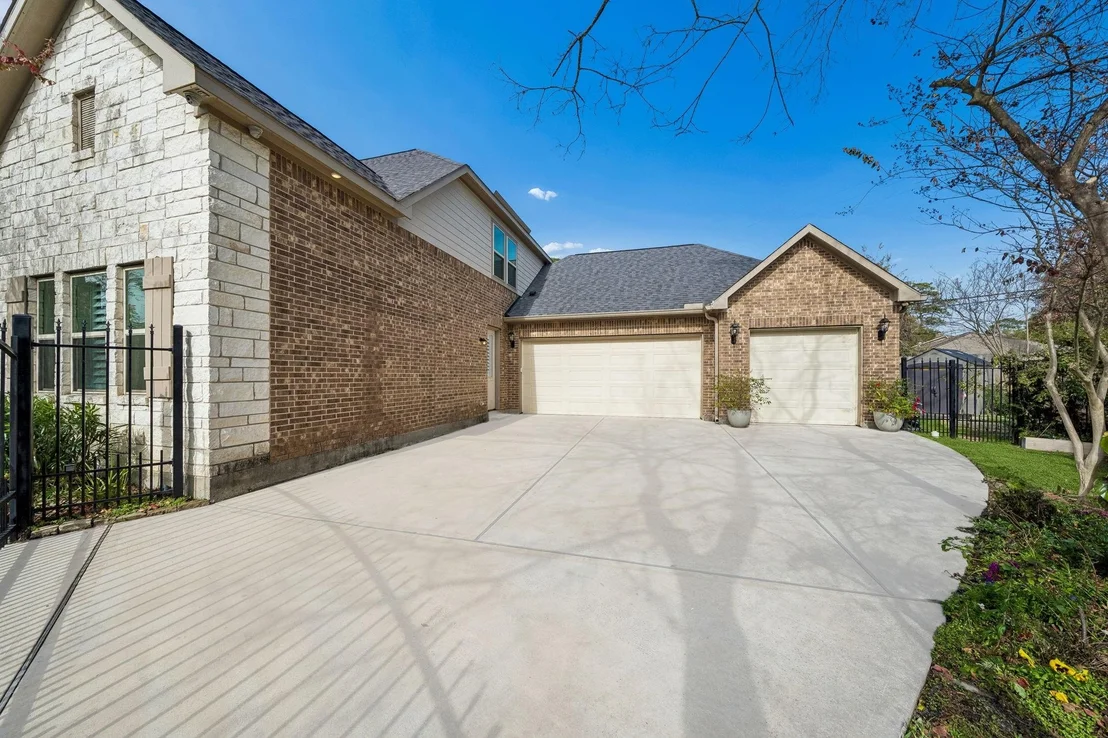 Photo of 306 Kotar Court
