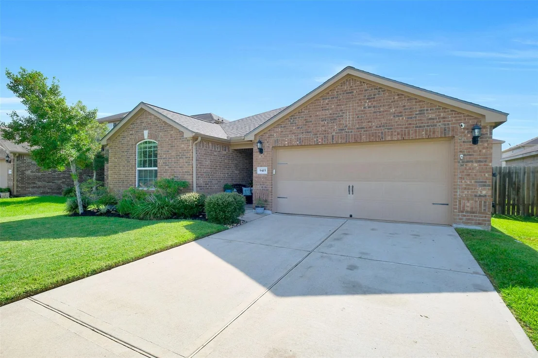 Photo of 9415 Gold Mountain Drive